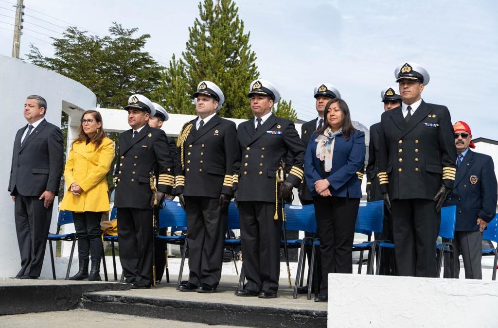 Cambio de mando de la Armada de Chile en Puerto Williams
